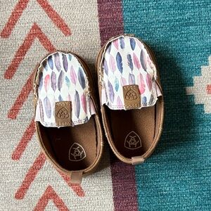 Ariat Kids Moccasins with Feather Design